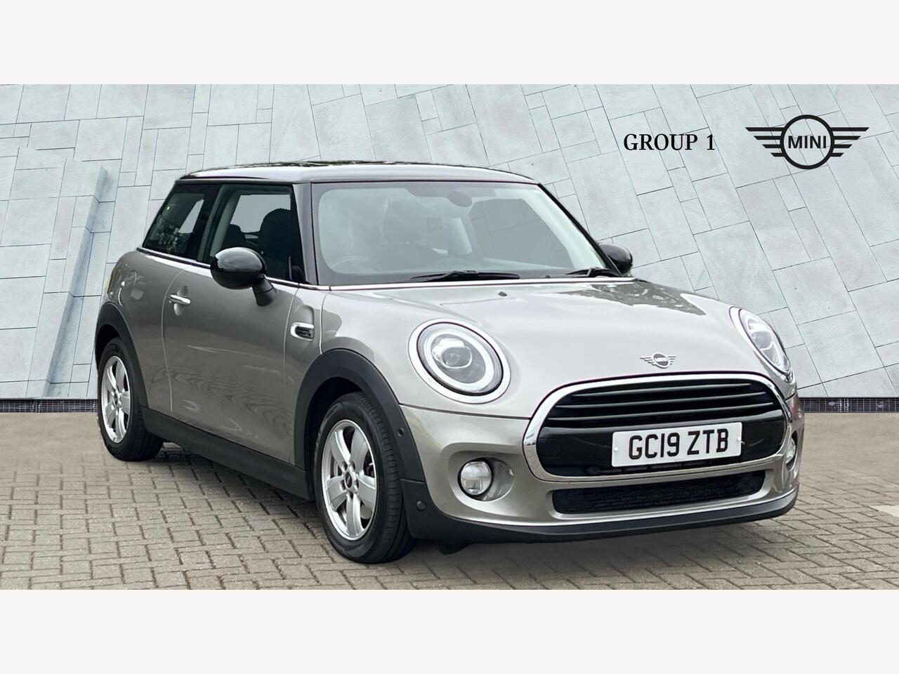 Main listing image - MINI Hatchback