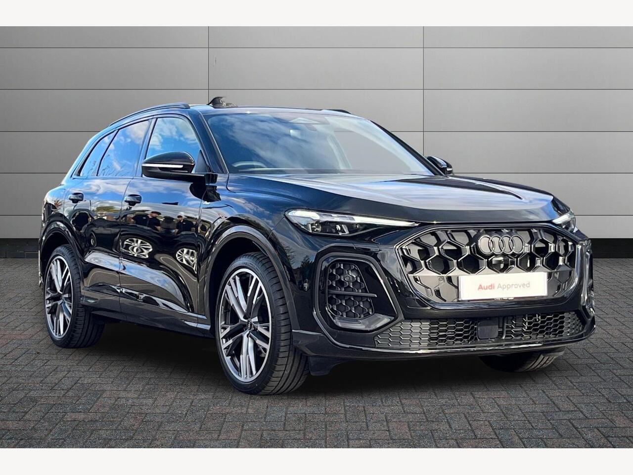Main listing image - Audi Q5