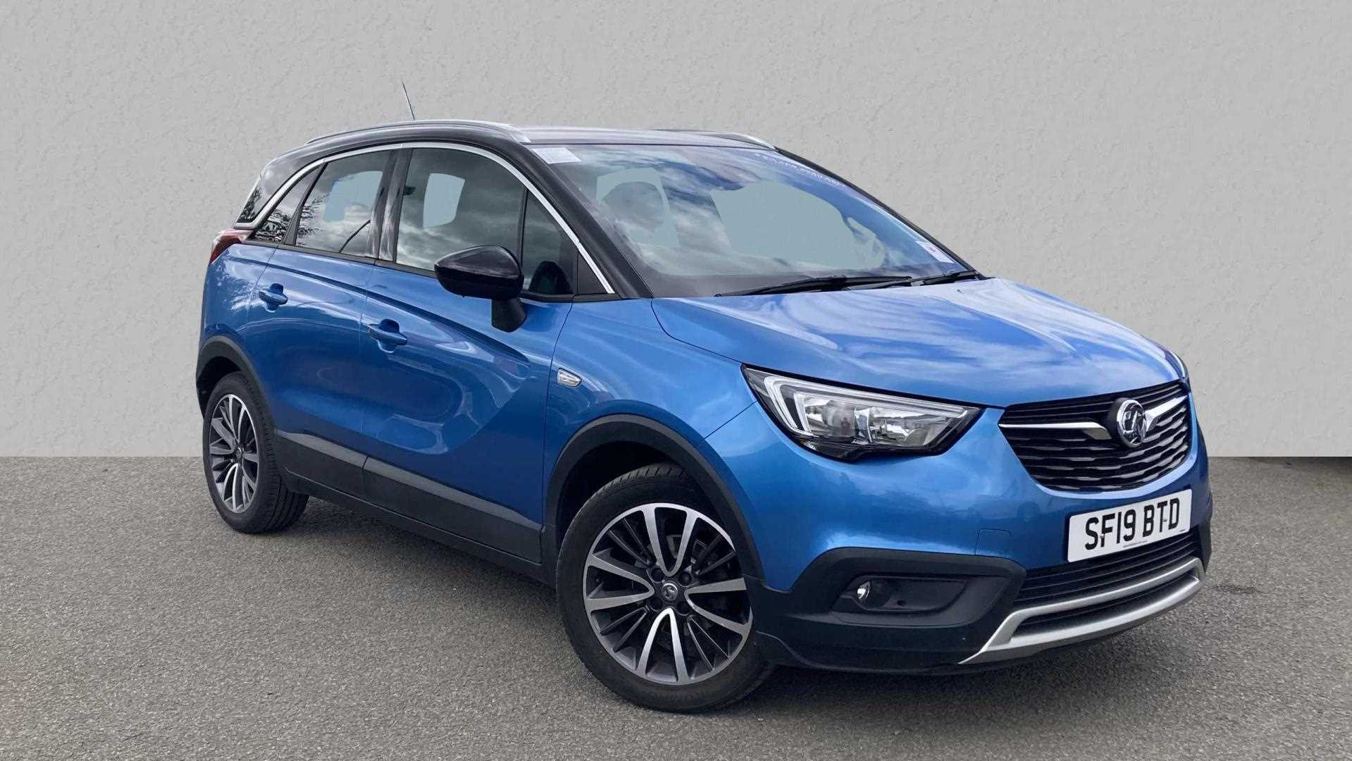 Main listing image - Vauxhall Crossland X