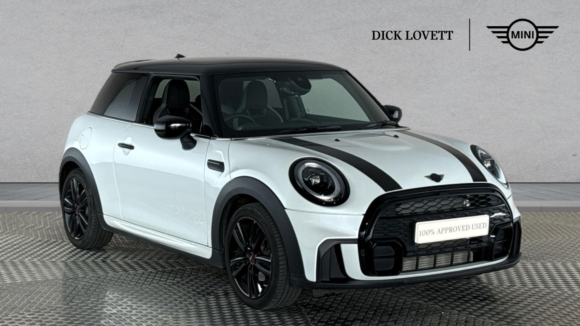 Main listing image - MINI Hatchback