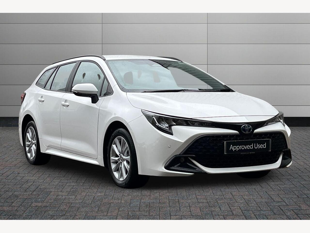 Main listing image - Toyota Corolla Touring Sport