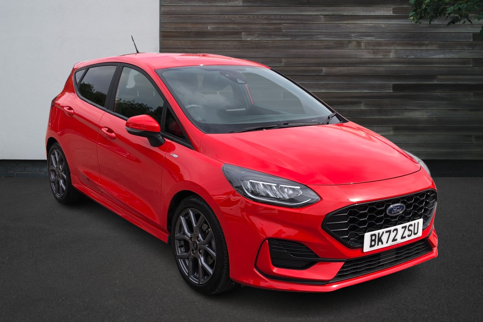 Main listing image - Ford Fiesta