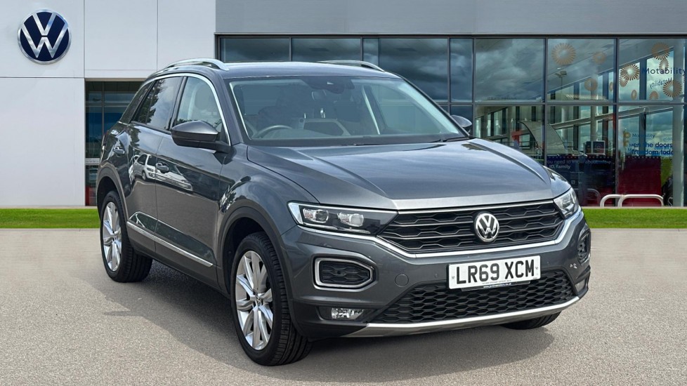 Main listing image - Volkswagen T-Roc
