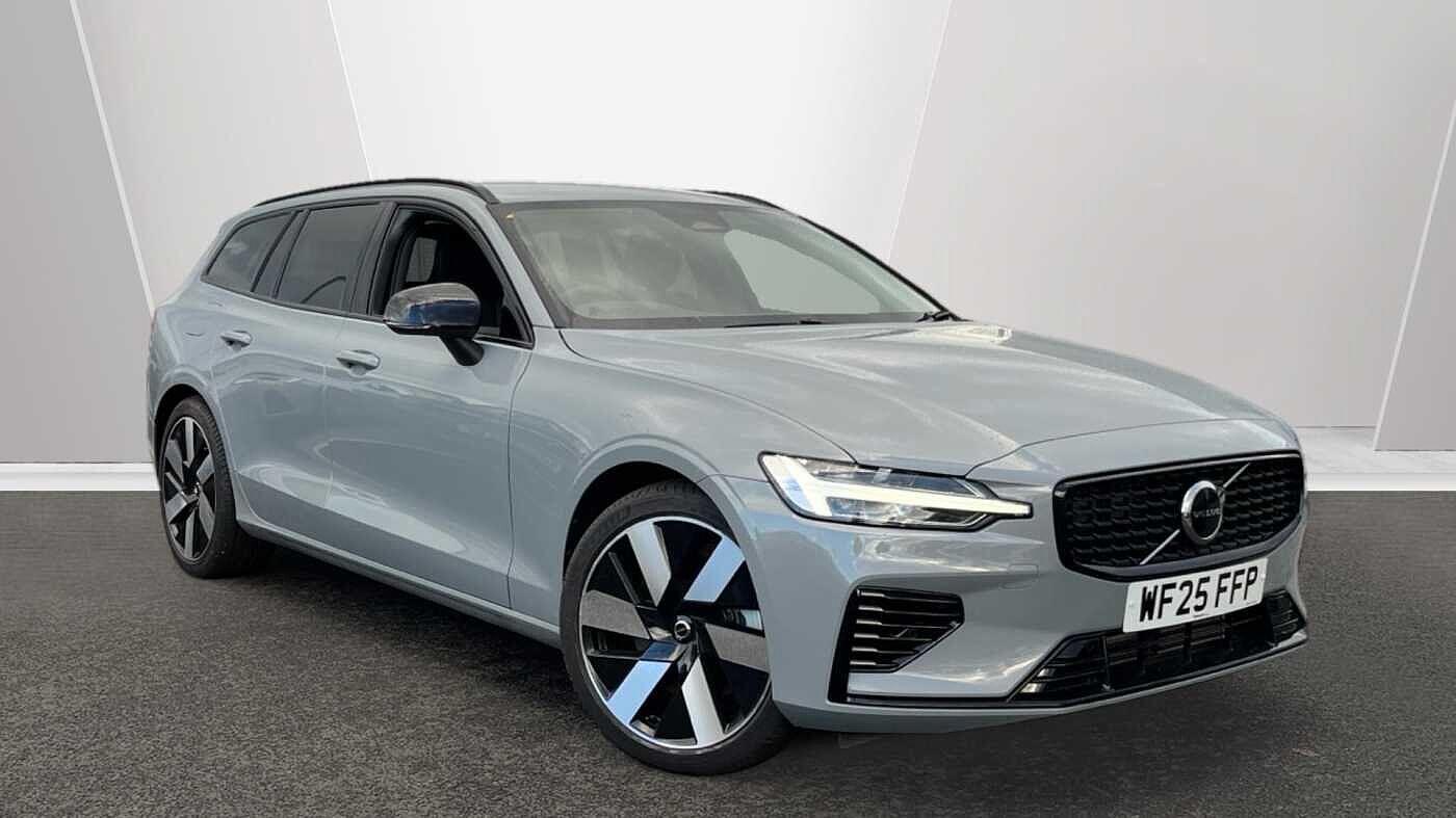 Main listing image - Volvo V60