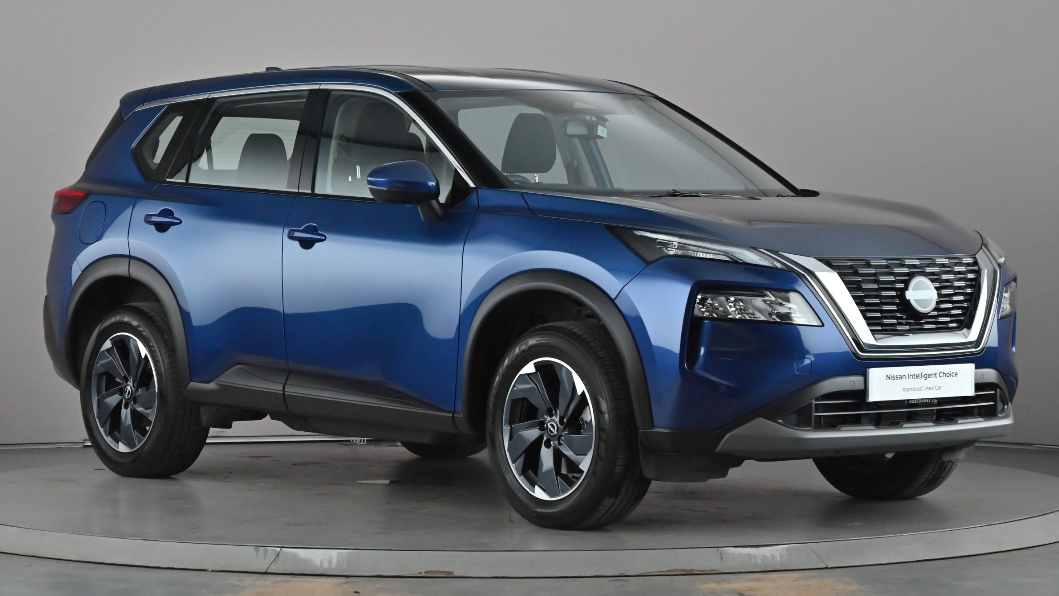 Main listing image - Nissan X-Trail