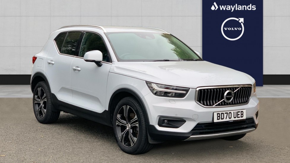 Main listing image - Volvo XC40