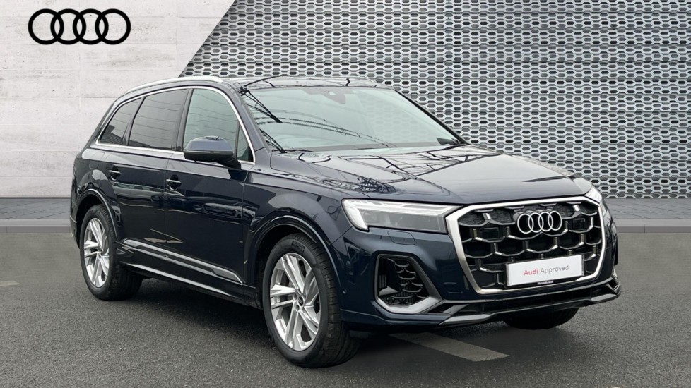 Main listing image - Audi Q7