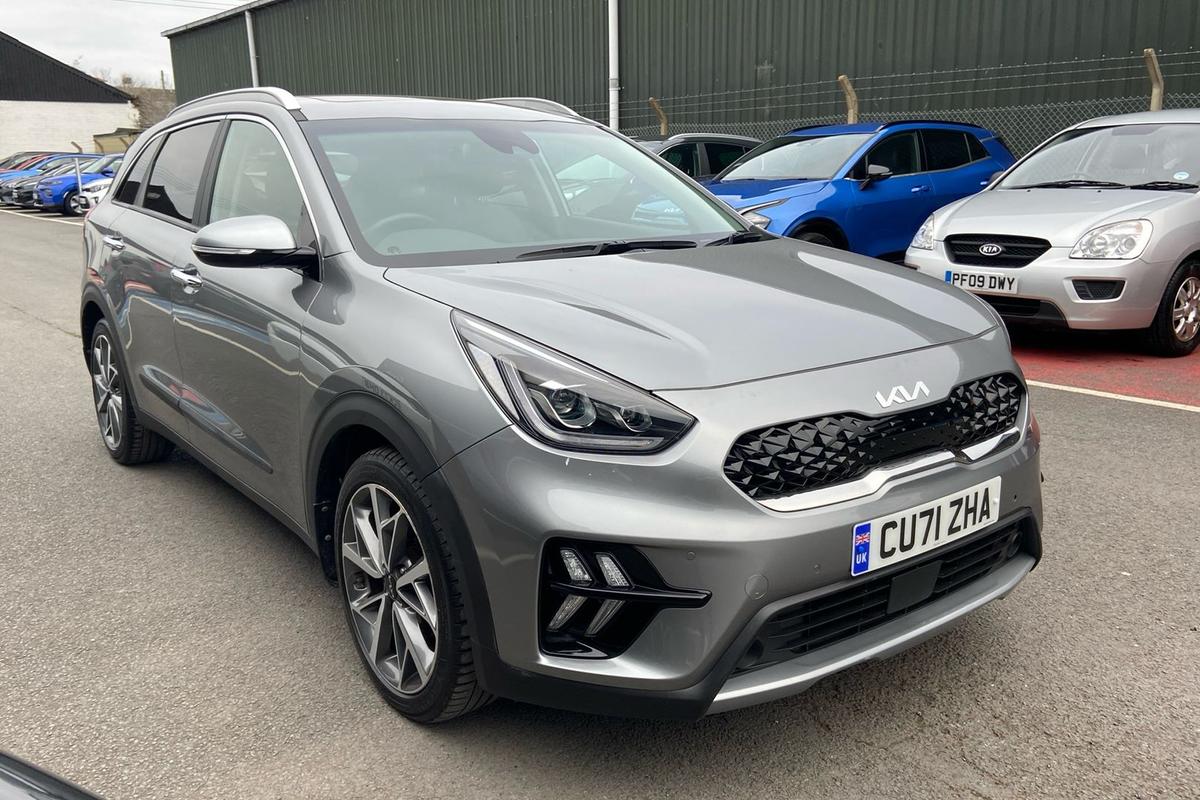 Main listing image - Kia Niro