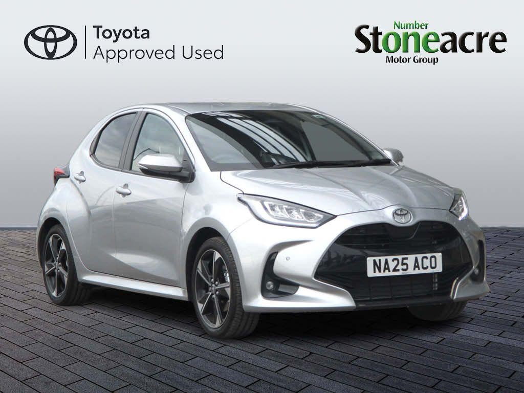 Main listing image - Toyota Yaris
