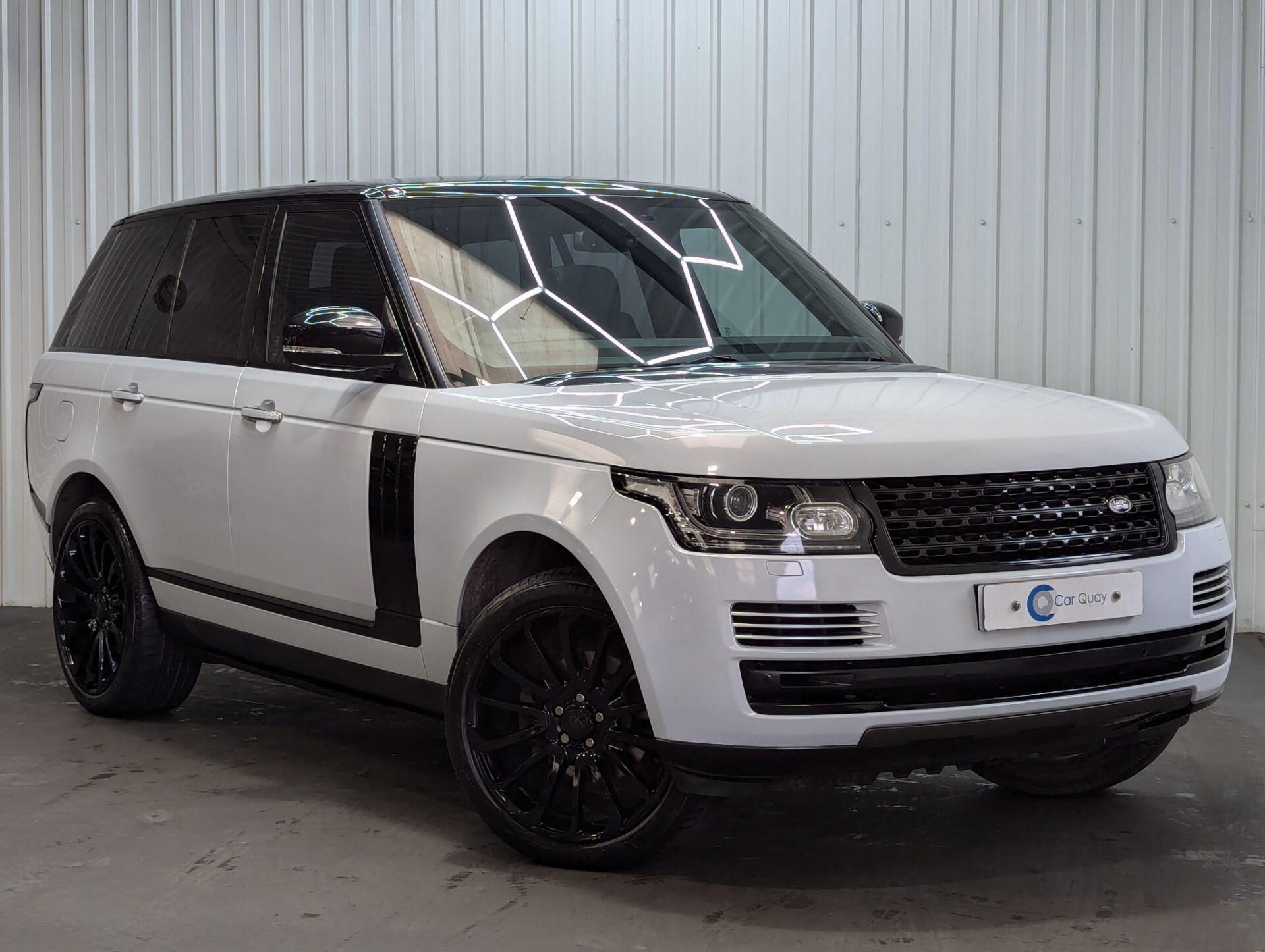 Main listing image - Land Rover Range Rover