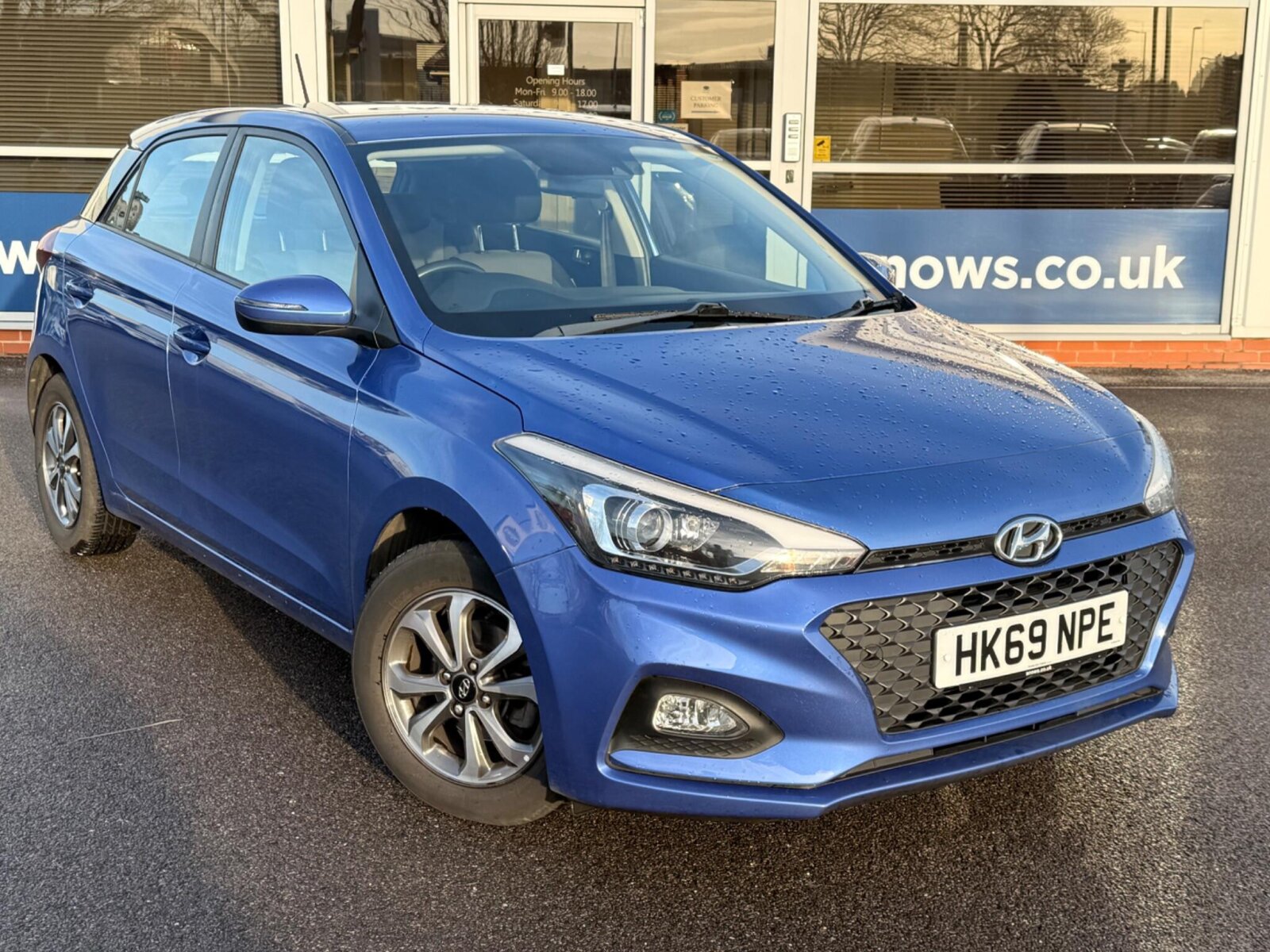 Main listing image - Hyundai i20