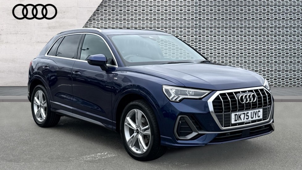Main listing image - Audi Q3