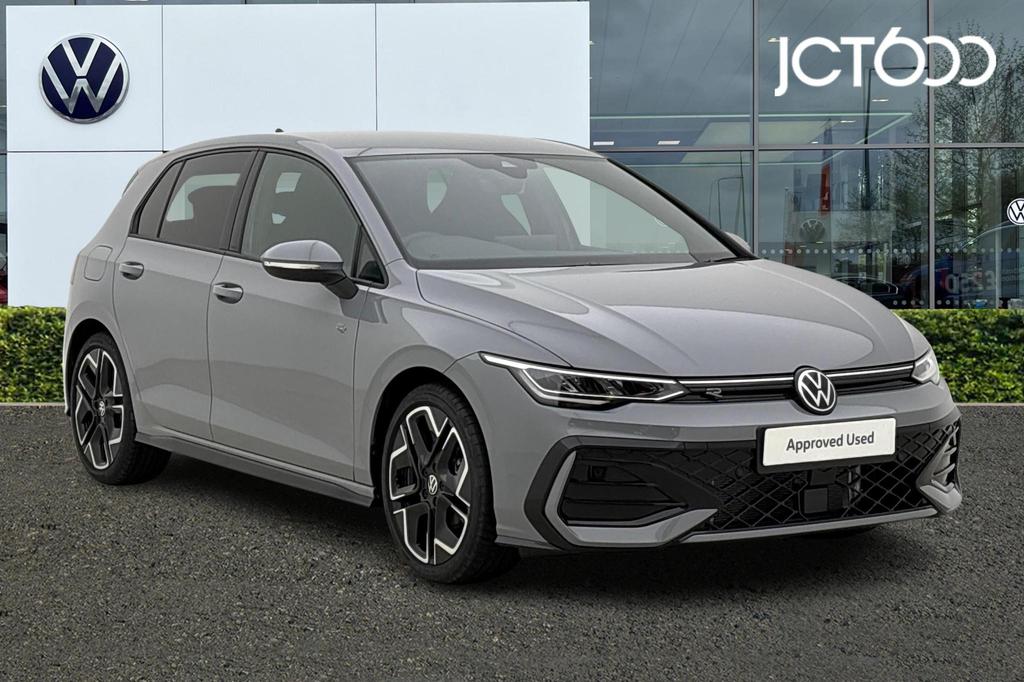 Main listing image - Volkswagen Golf