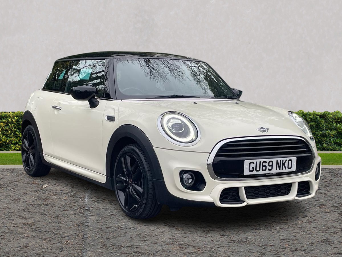 Main listing image - MINI Hatchback