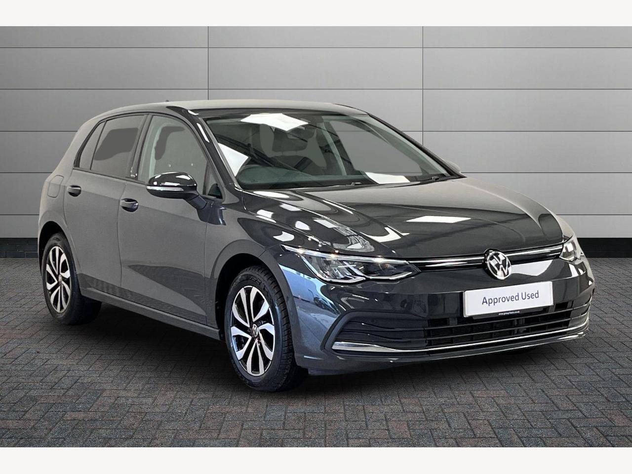 Main listing image - Volkswagen Golf