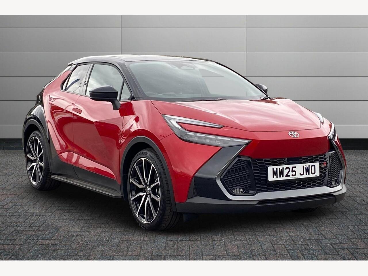 Main listing image - Toyota C-HR
