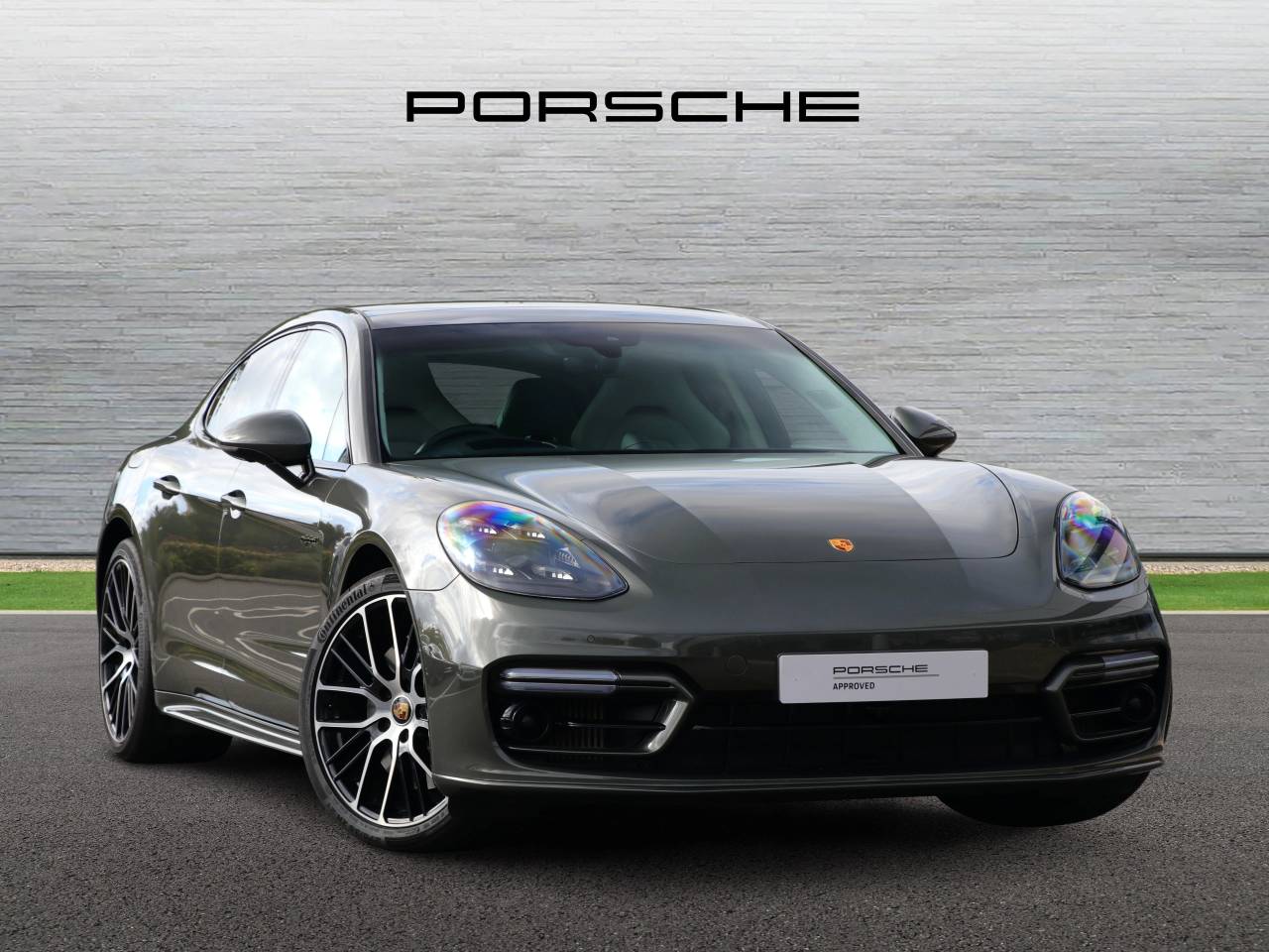 Main listing image - Porsche Panamera
