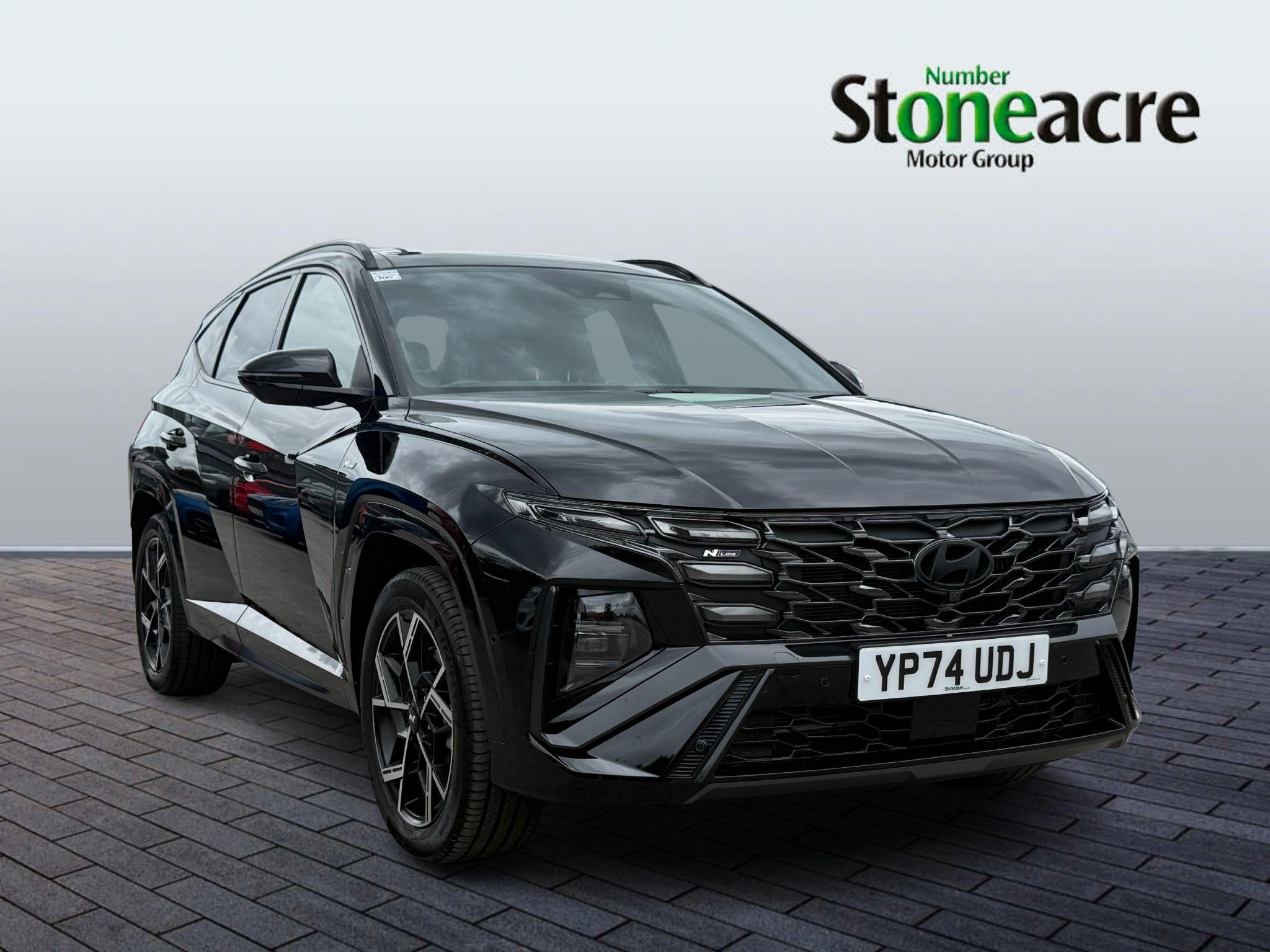 Main listing image - Hyundai Tucson