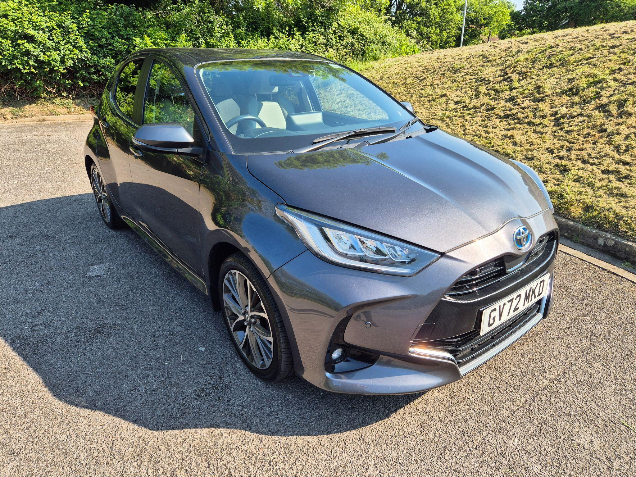 Main listing image - Toyota Yaris
