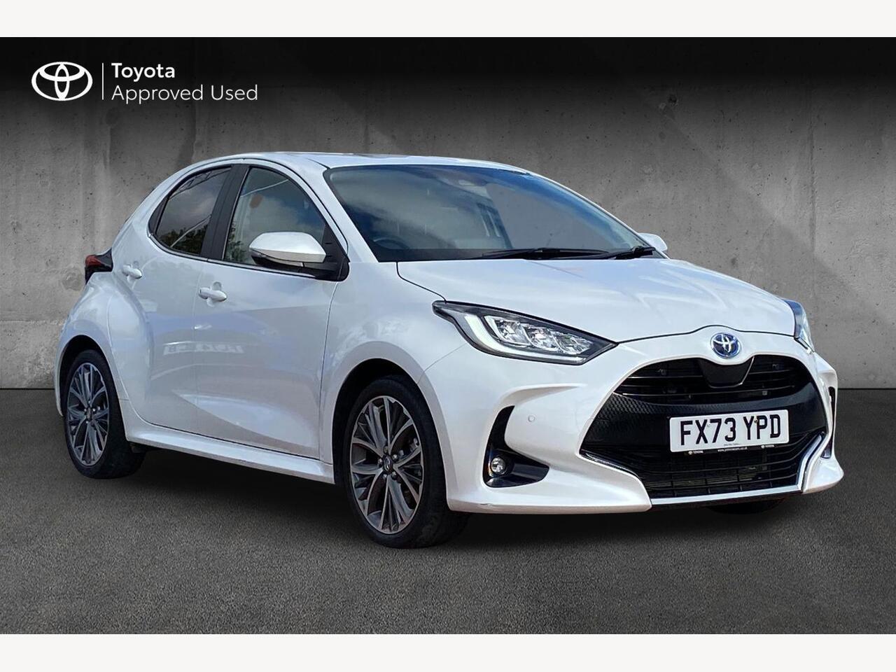 Main listing image - Toyota Yaris
