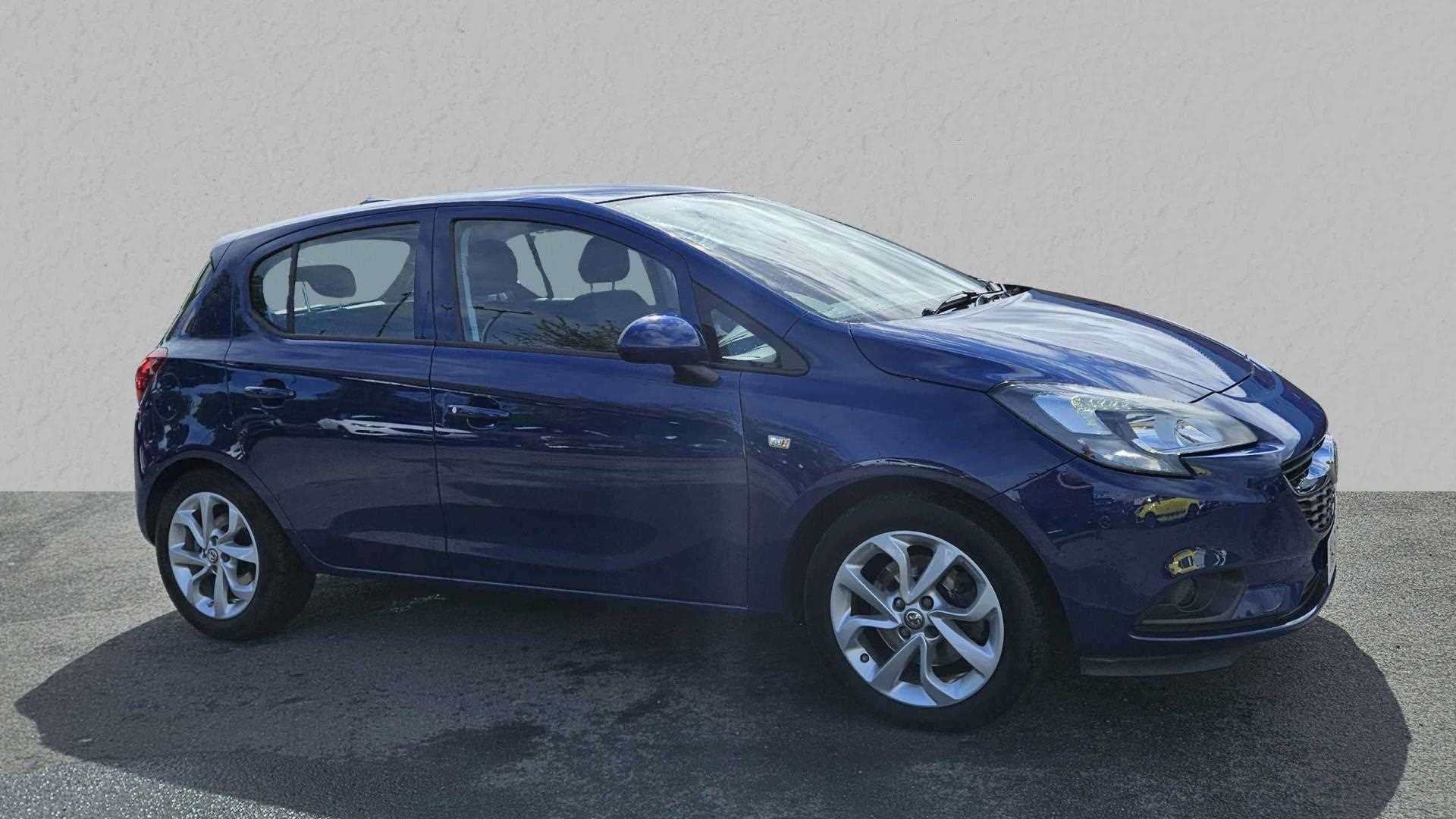 Main listing image - Vauxhall Corsa