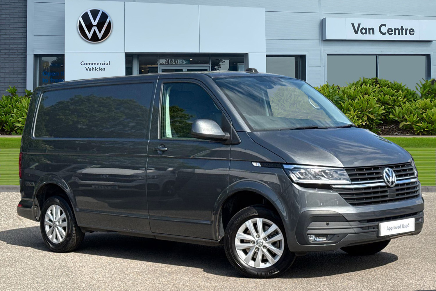 Main listing image - Volkswagen Transporter