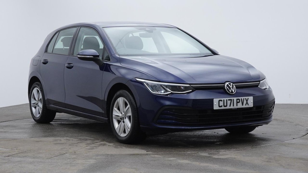 Main listing image - Volkswagen Golf