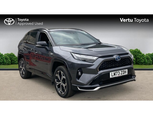 Main listing image - Toyota RAV4