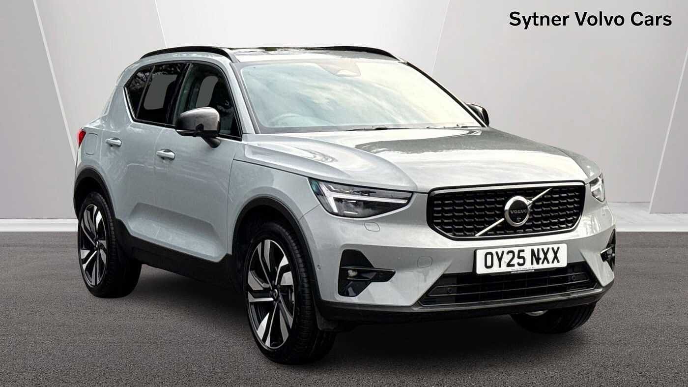 Main listing image - Volvo XC40