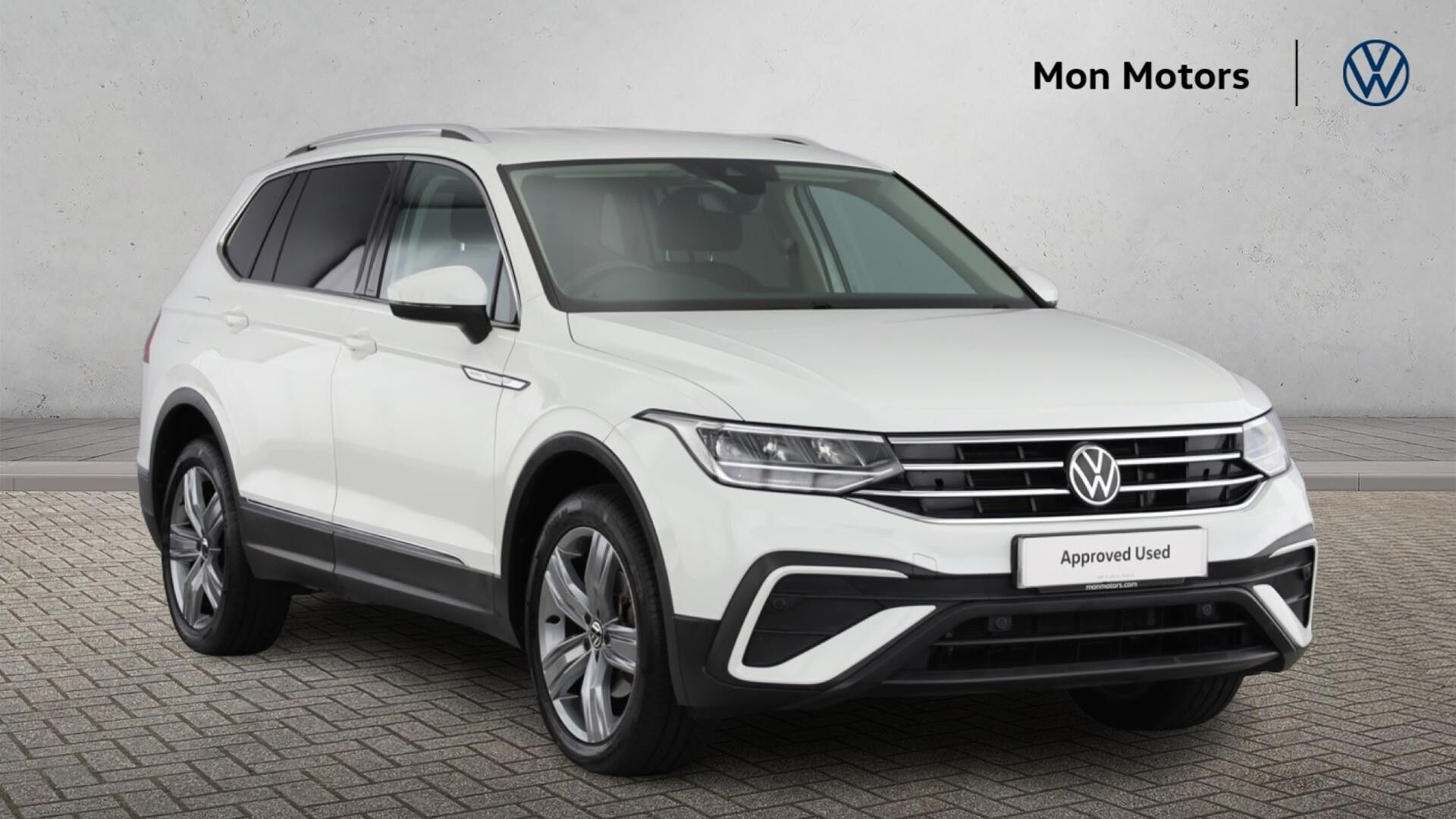 Main listing image - Volkswagen Tiguan Allspace