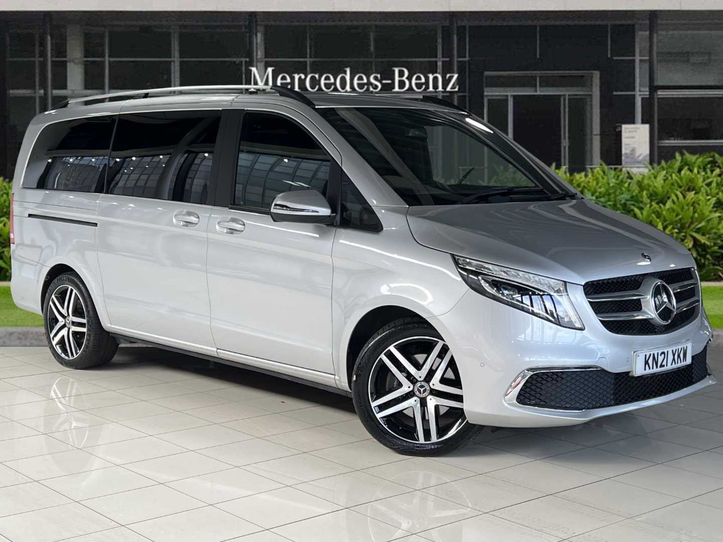 Main listing image - Mercedes-Benz V-Class