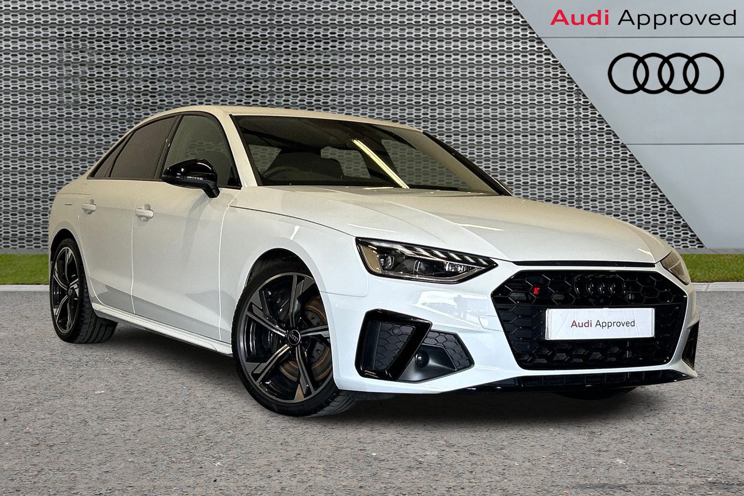 Main listing image - Audi S4
