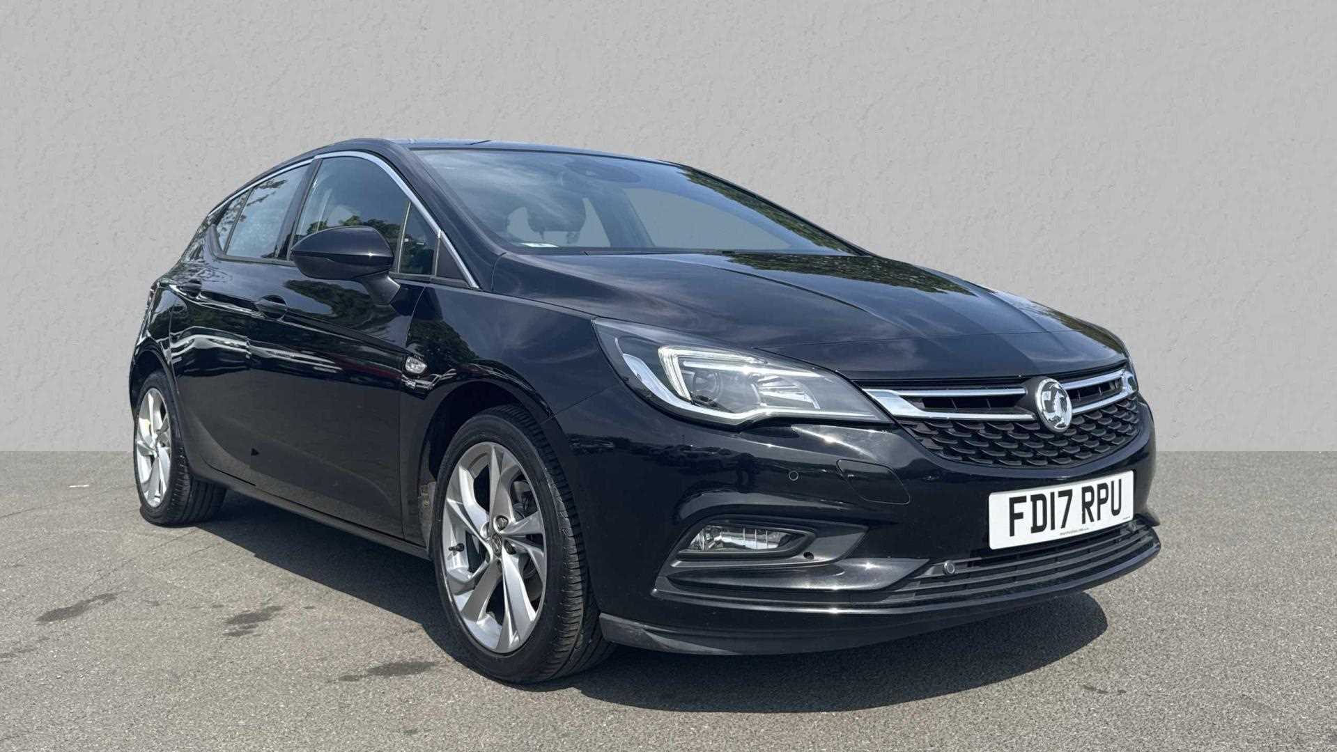 Main listing image - Vauxhall Astra