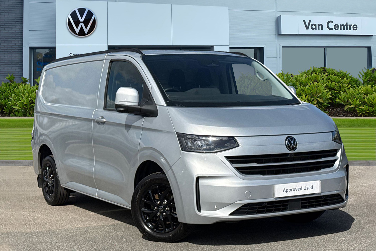 Main listing image - Volkswagen Transporter