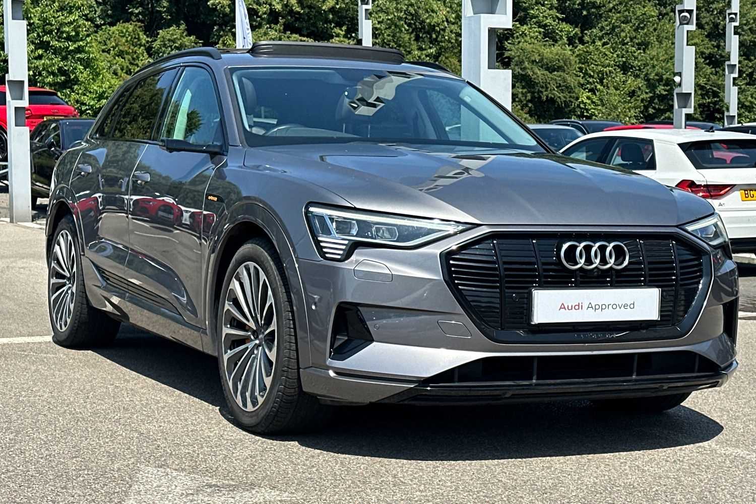 Main listing image - Audi e-tron