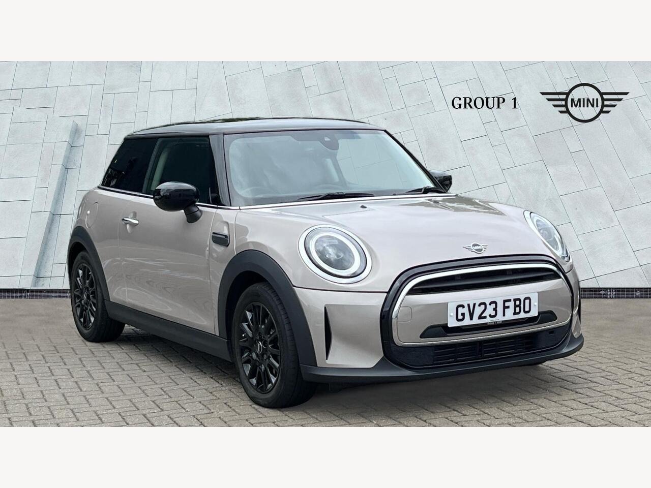 Main listing image - MINI Hatchback