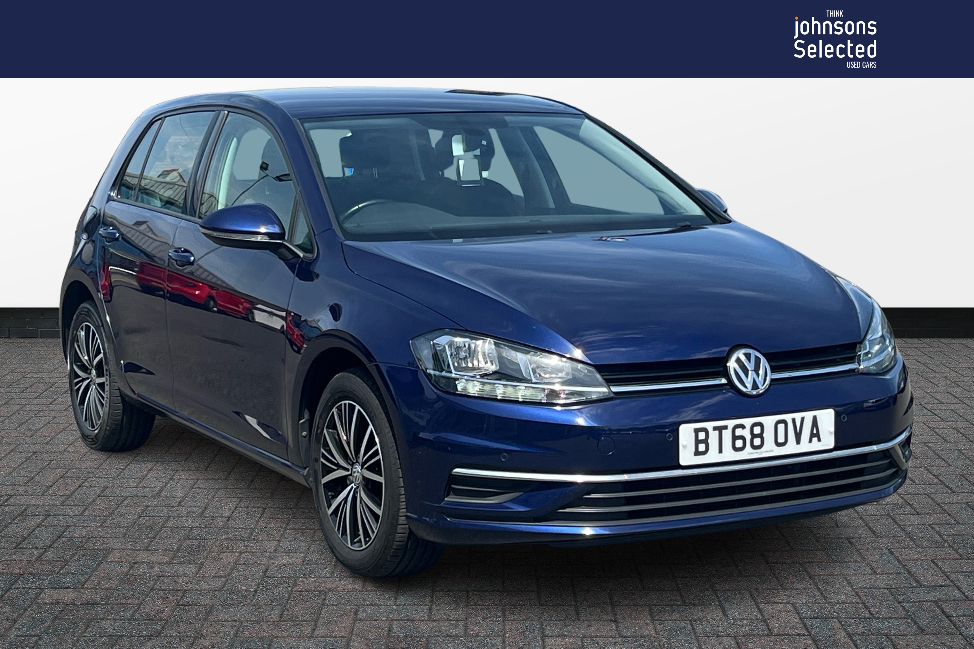 Main listing image - Volkswagen Golf
