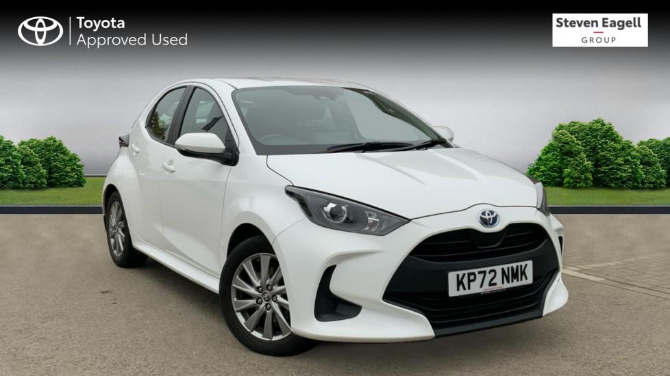 Main listing image - Toyota Yaris