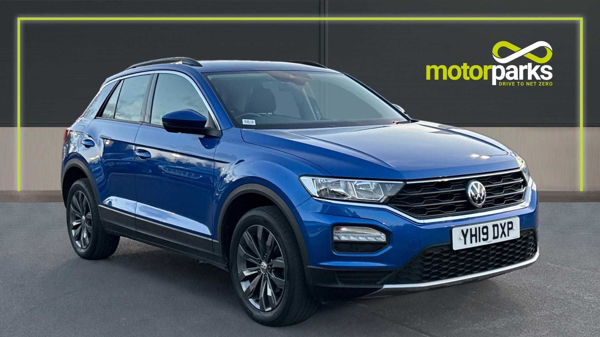 Main listing image - Volkswagen T-Roc