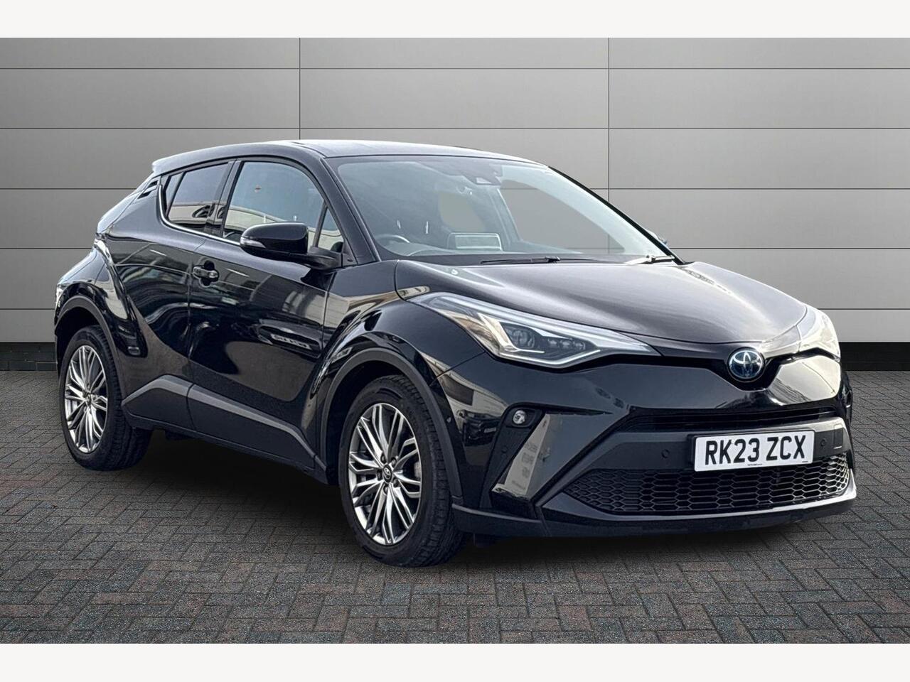 Main listing image - Toyota C-HR