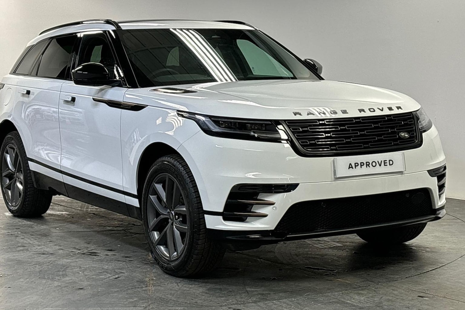 Main listing image - Land Rover Range Rover Velar