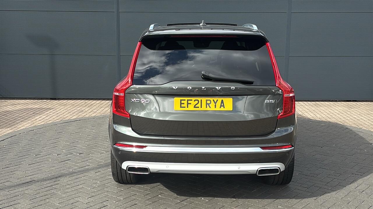Main listing image - Volvo XC90