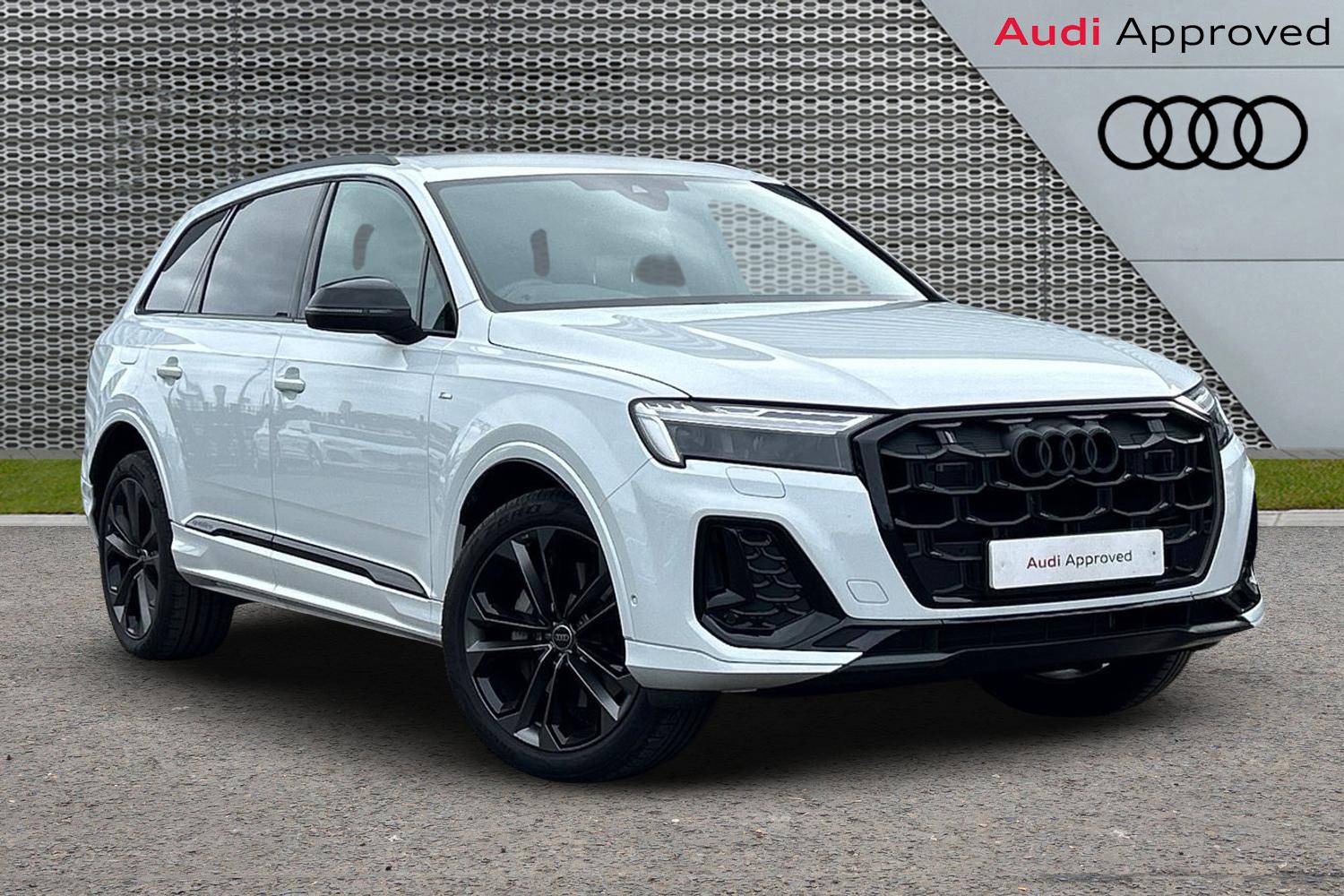 Main listing image - Audi Q7