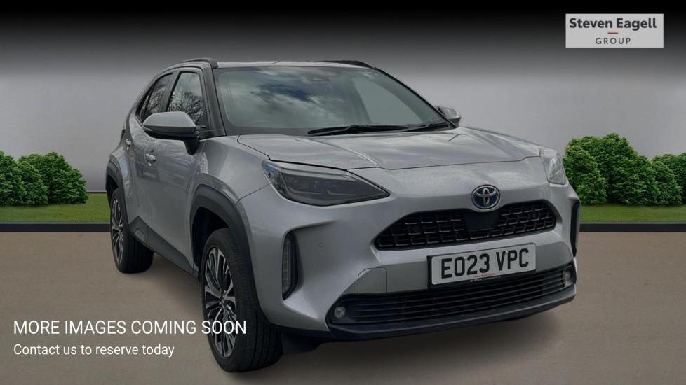 Main listing image - Toyota Yaris Cross