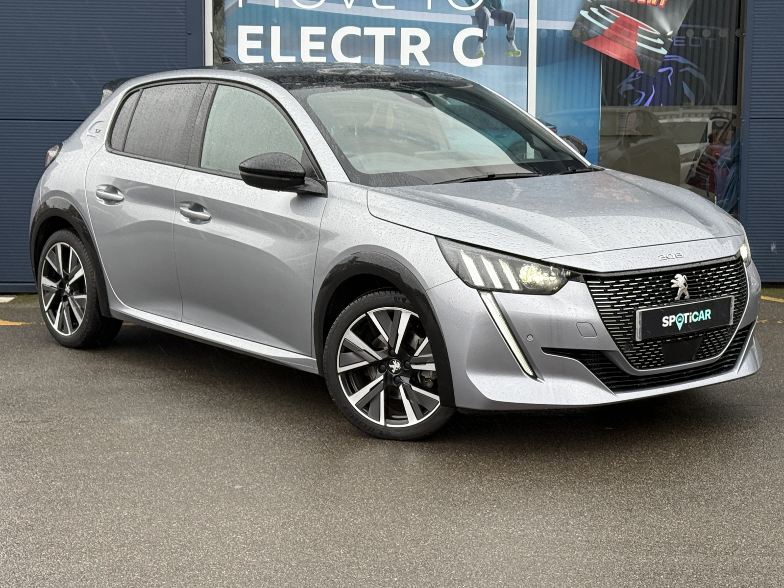 Main listing image - Peugeot 208