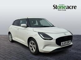 Main listing image - Suzuki Swift