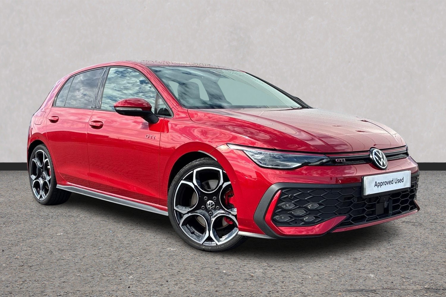 Main listing image - Volkswagen Golf