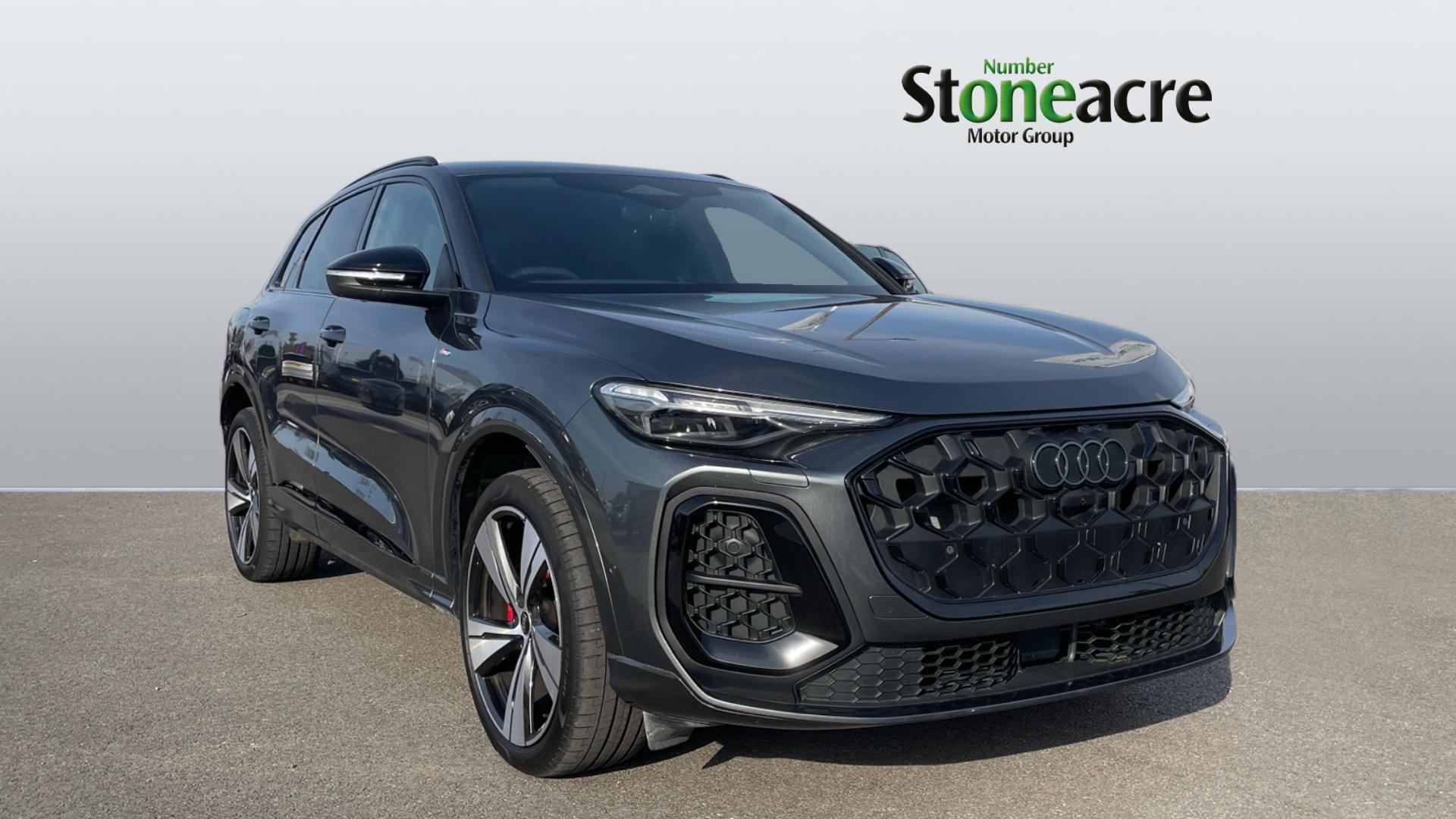 Main listing image - Audi Q5