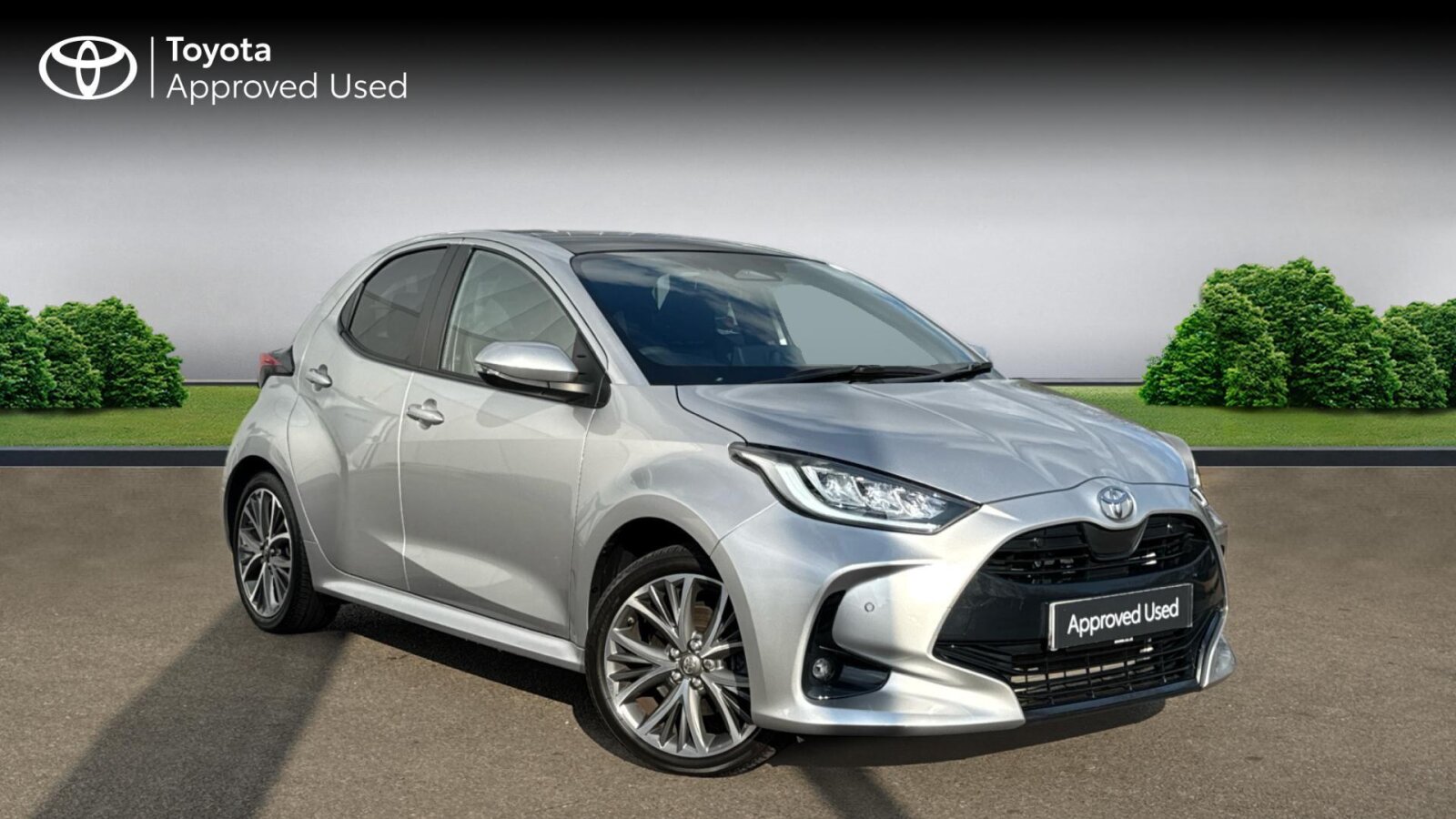 Main listing image - Toyota Yaris