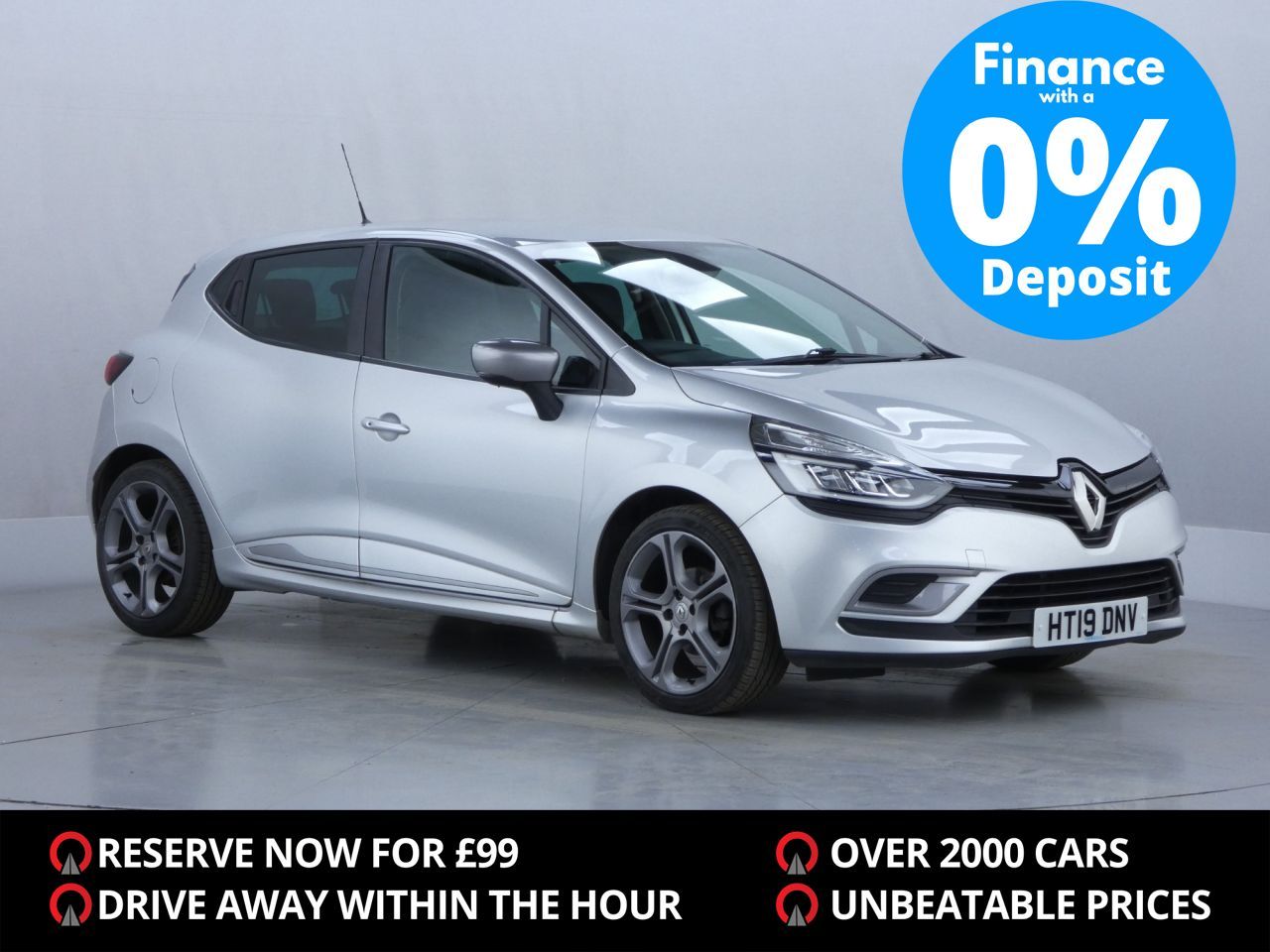 Main listing image - Renault Clio